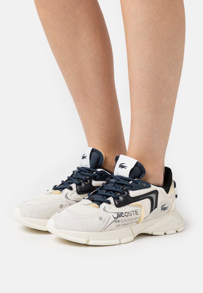 

Кроссовки женские Lacoste LA211A0NL белые 38 EU, Белый, LA211A0NL