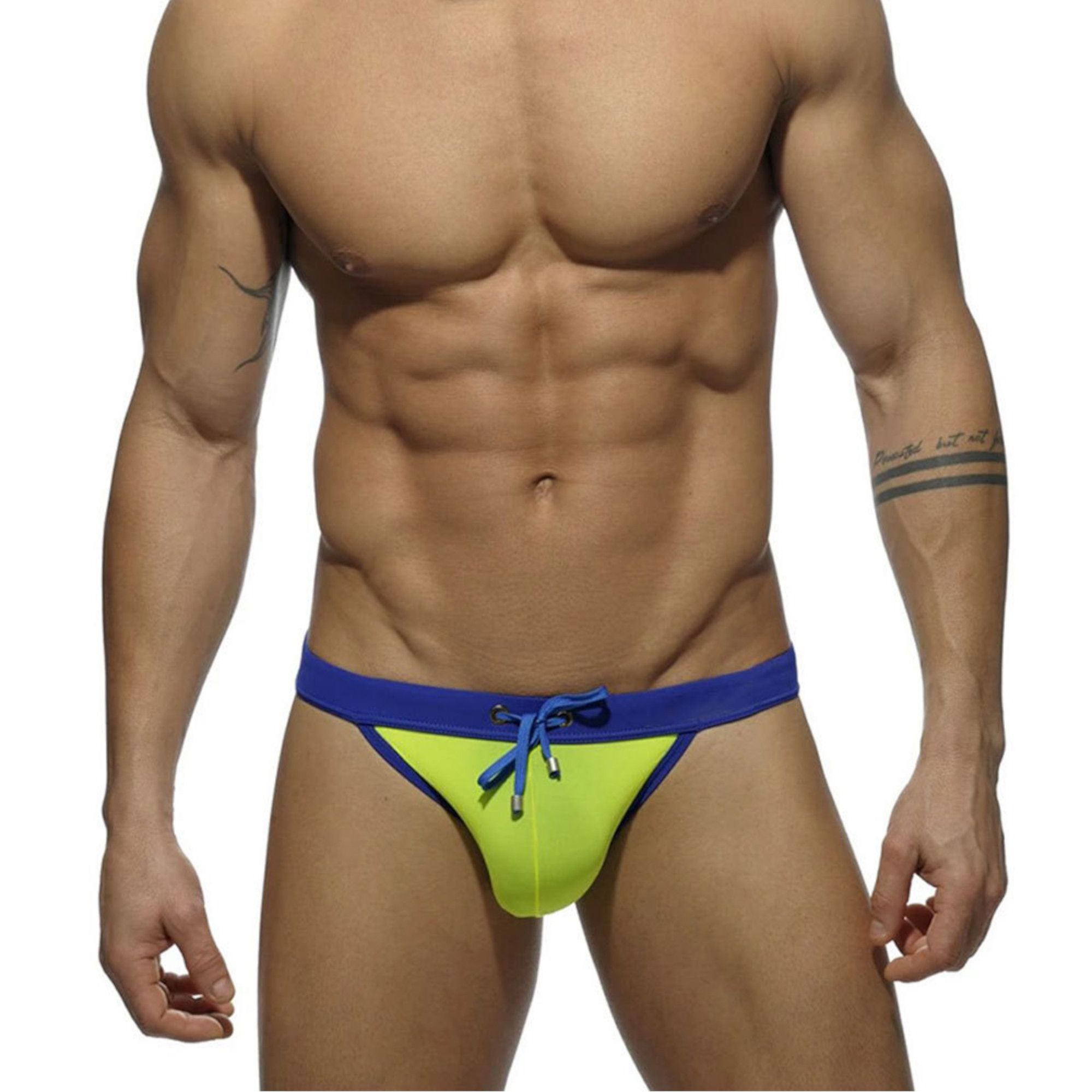 

Плавки мужские ROMEO ROSSI RR6647-19 зеленые XL, Зеленый, RR6647-19