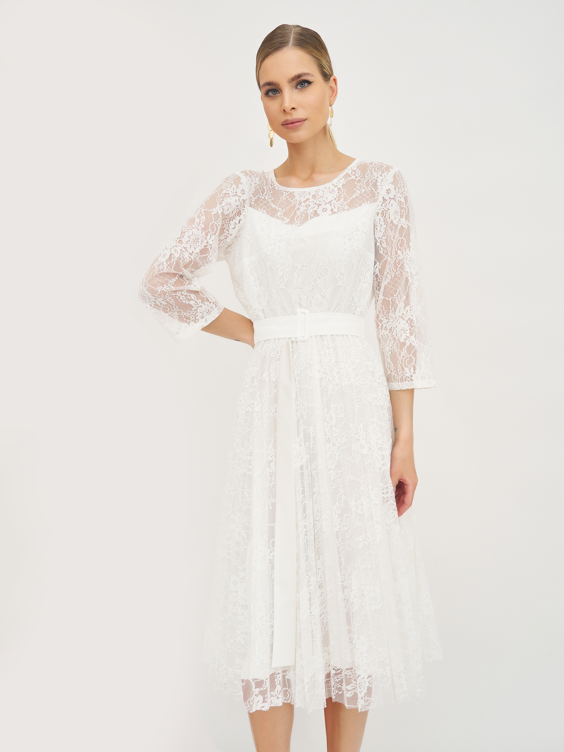 

Платье женское BrandStoff BSKRPRYAG белое 54 RU, BSKRPRYAG