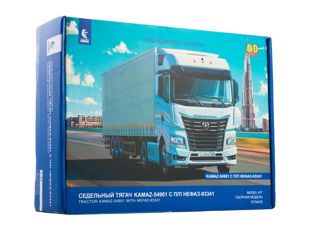 

7070AVD Сборная модель КАМАЗ-54901 с полуприцепом НЕФАЗ-93341