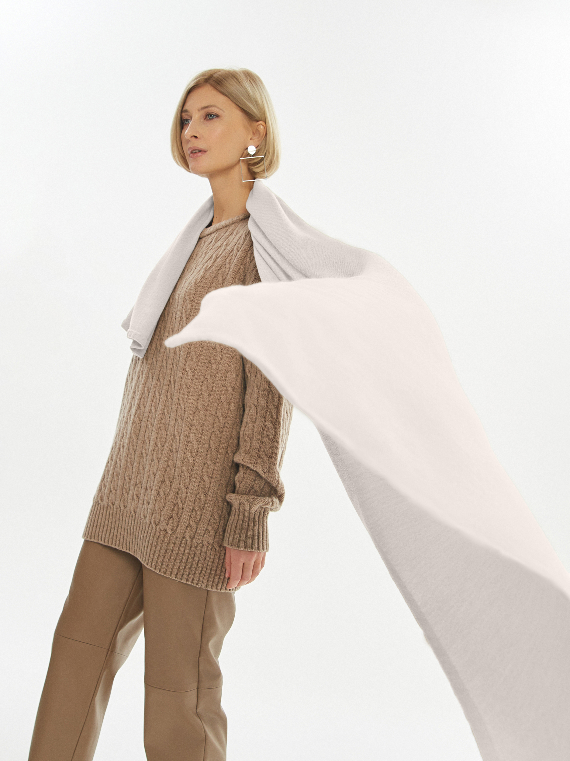 

Шарф женский BonnyWool BW00170-2 молочный, 57х210 см, Белый, BW00170-2