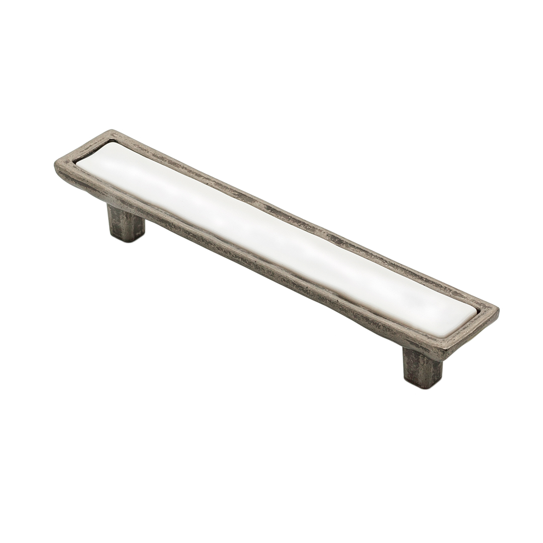 

Ручка-скоба Kerron с фарфором, 96 мм, черненый старинный цинк, SF15-11-96 BAZ, Коричневый, SF15-11-96 BAZ