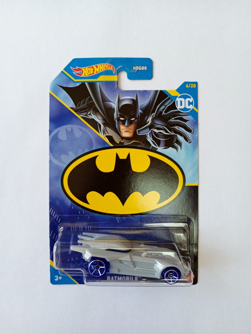Машинка Hot Wheels DC Batman Batmobile HLK60