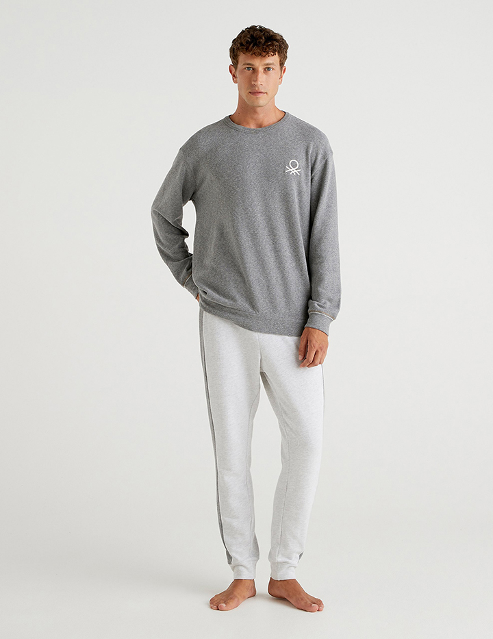 

Пижама мужская United Colors of Benetton 21A_3Y7K4P2GV серая L, 21A_3Y7K4P2GV