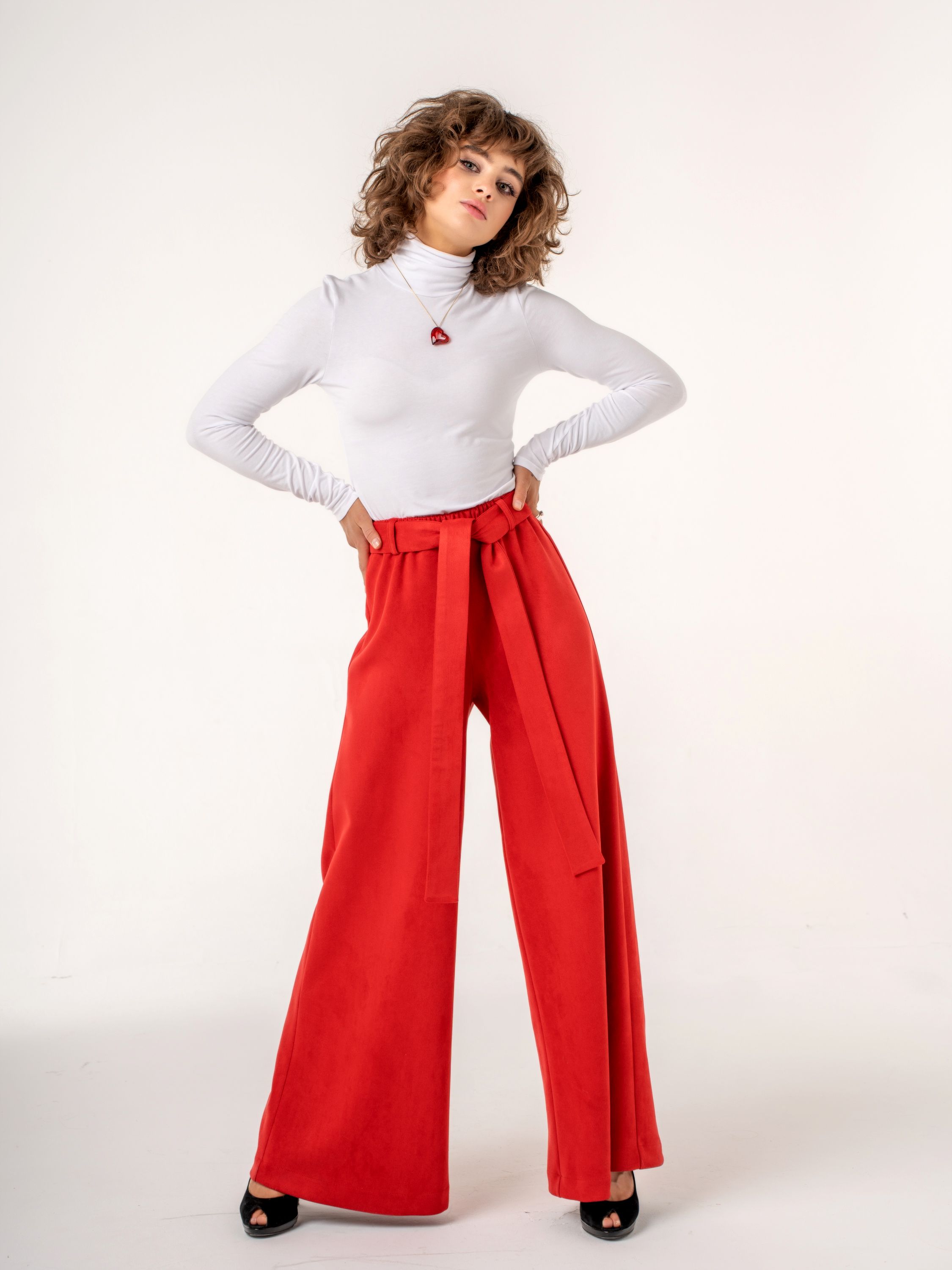 

Брюки женские Zone16 Classic красные XS, Красный, Classic
