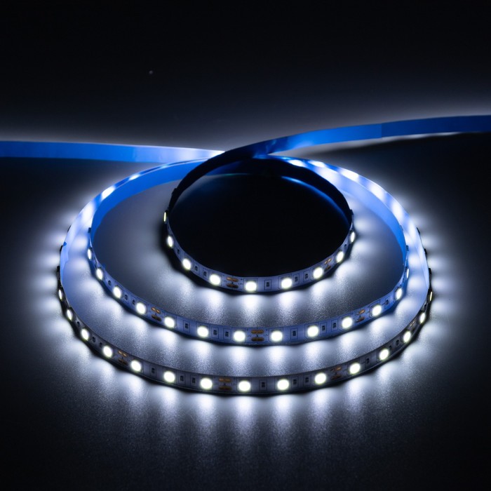 фото Apeyron electrics светодиодная лента apeyron 12в, smd5050, 5 м, ip20, 14.4вт/м, 60 led/м,