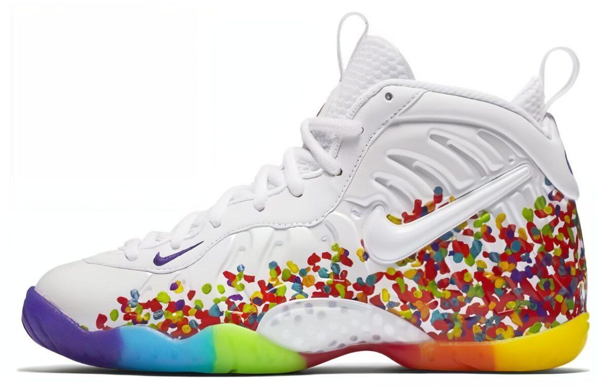 

Кроссовки унисекс Nike Foamposite One White Fruity Pebbles GS 2017 разноцветные 36.5 EU, Разноцветный, Foamposite One White Fruity Pebbles GS 2017