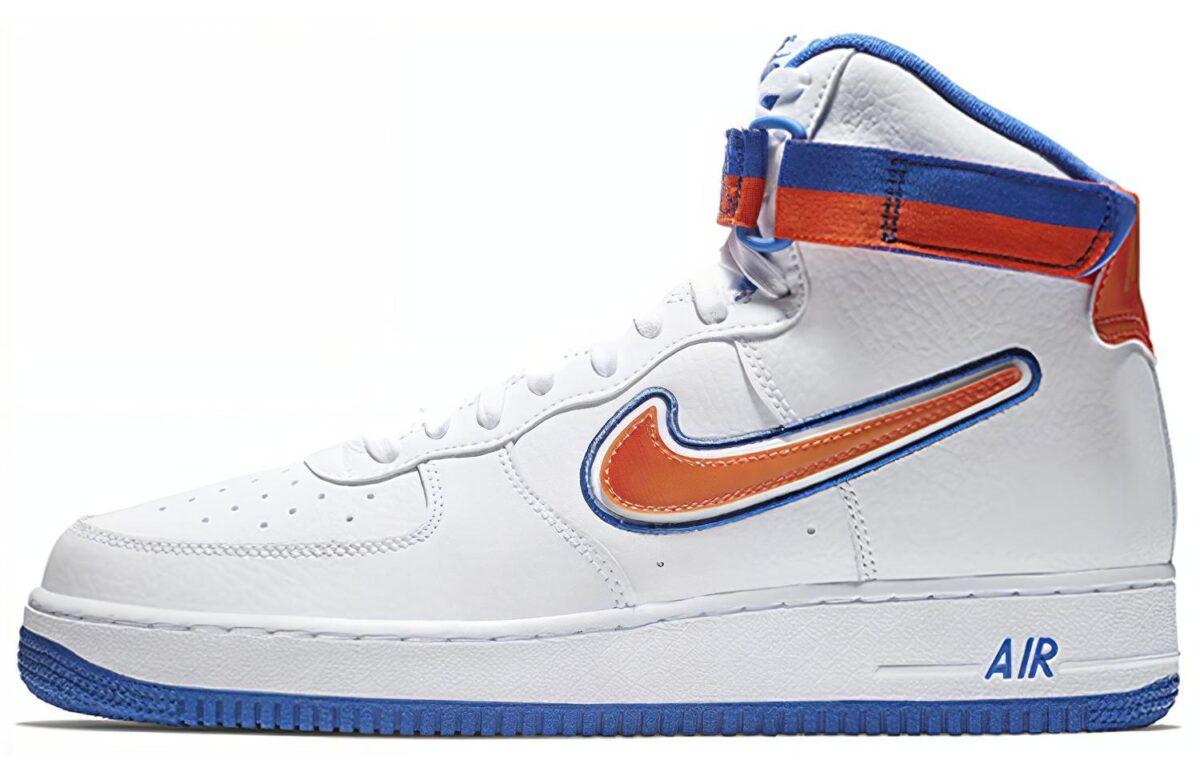 

Кеды унисекс Nike Air Force 1 Sport NBA White Team Orange Game Royal белые 42 EU, Белый, Air Force 1 Sport NBA White Team Orange Game Royal