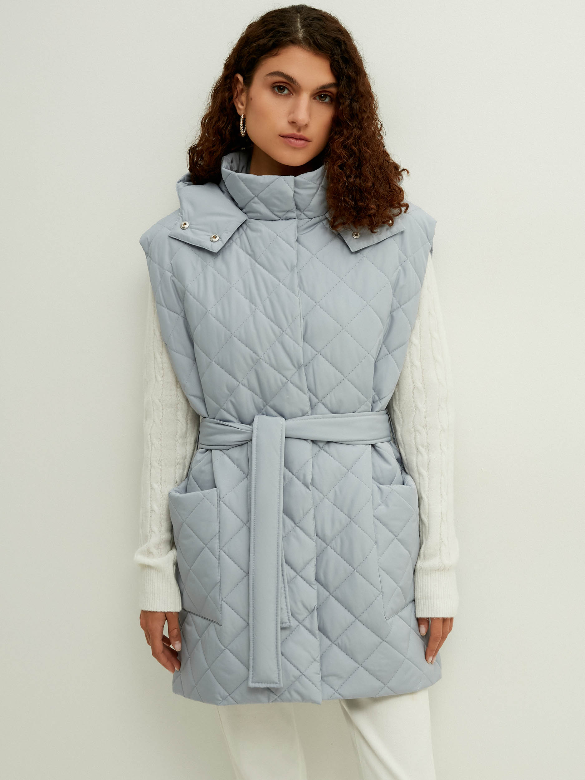 фото Утепленный жилет женский zarina 2368414114-41 голубой xs