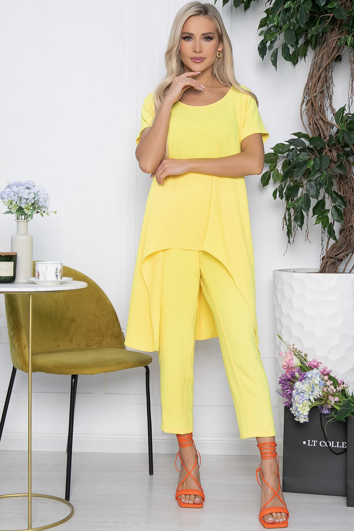 

Костюм женский LT Collection Мартиника желтый 48 RU, Мартиника
