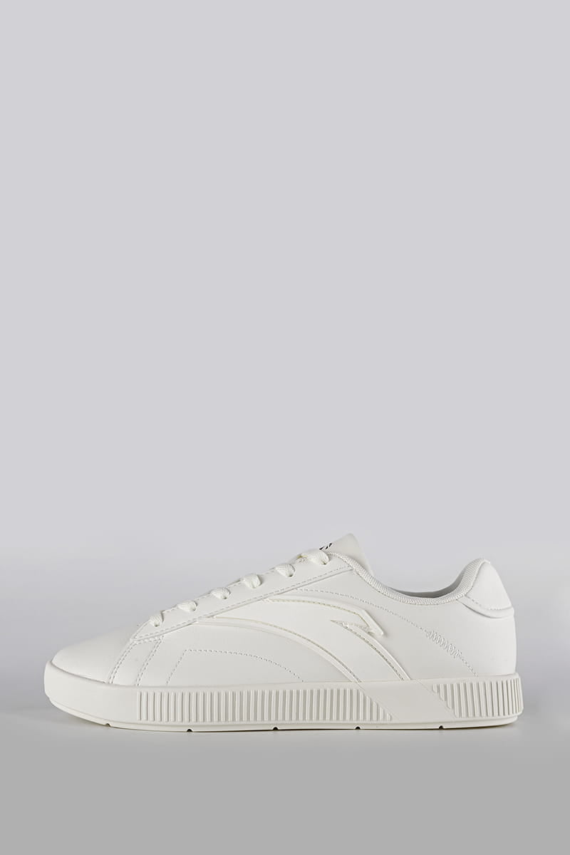 

Спортивные кеды женские Anta 822138062 Lifestyle Big Logo Sneakers белые 5 US, Белый, 822138062 Lifestyle Big Logo Sneakers