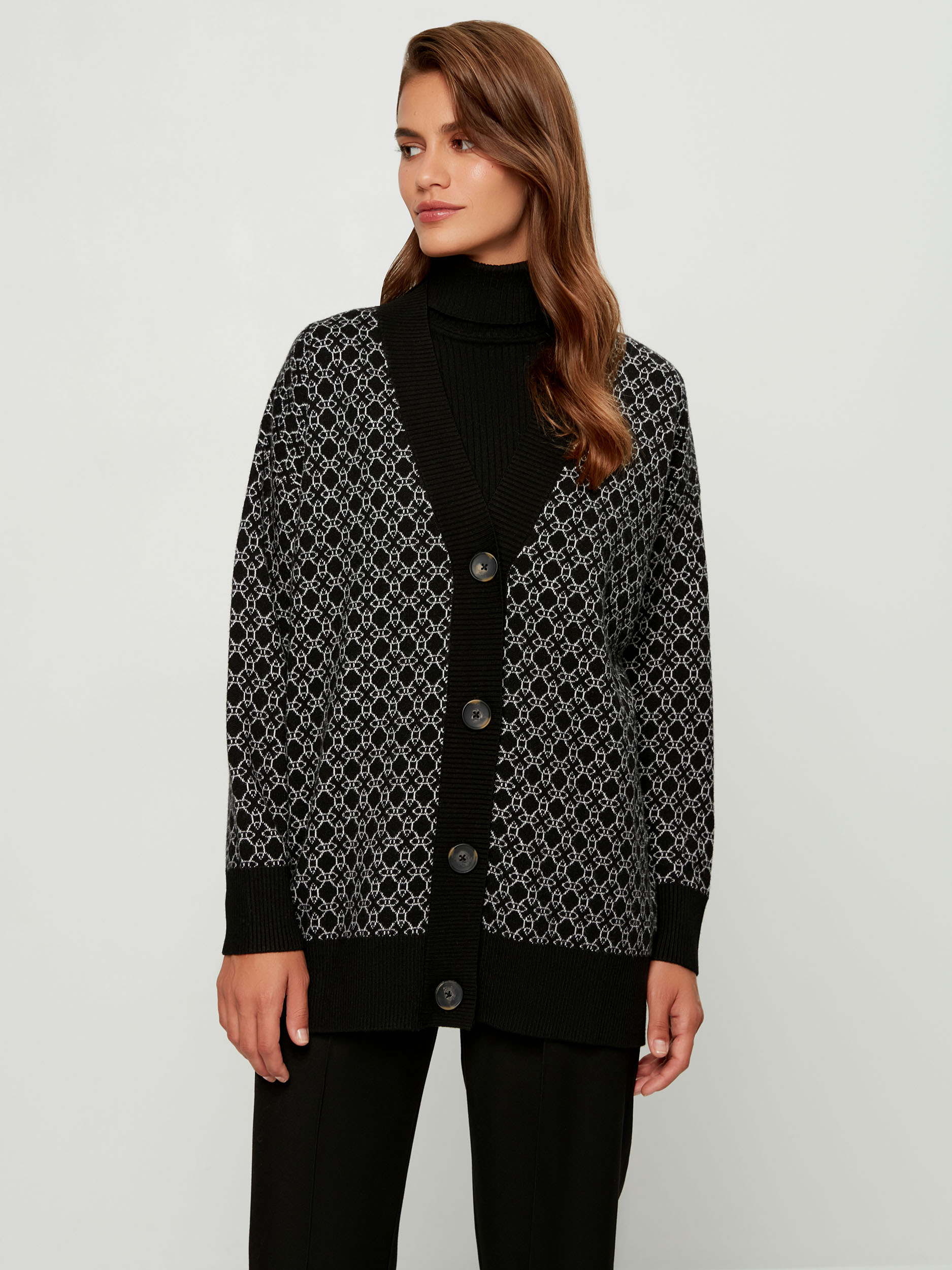 

Кардиган женский ZARINA 2368645845-228 черный S, 2368645845-228