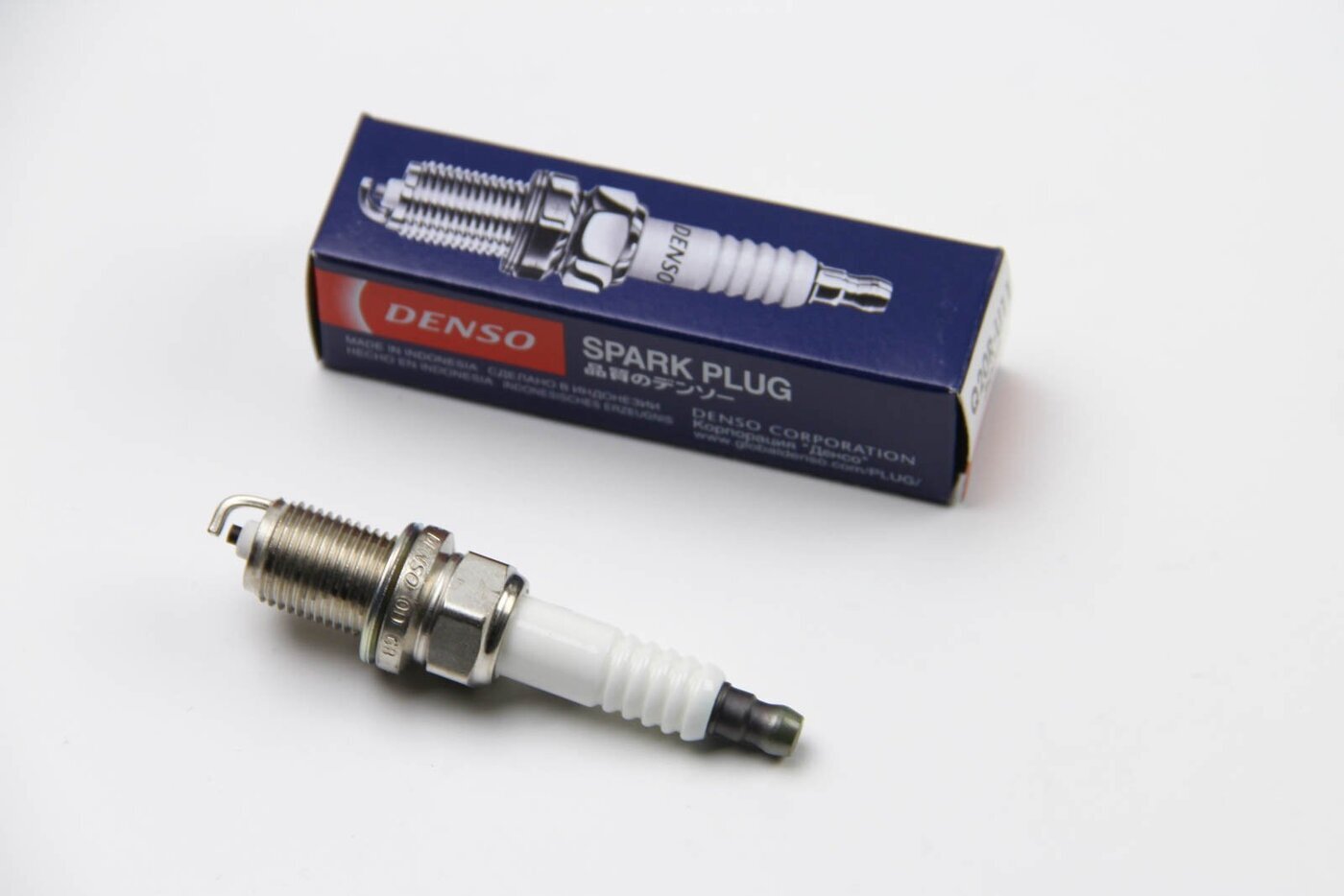 

Свеча зажигания DENSO Q20RU11