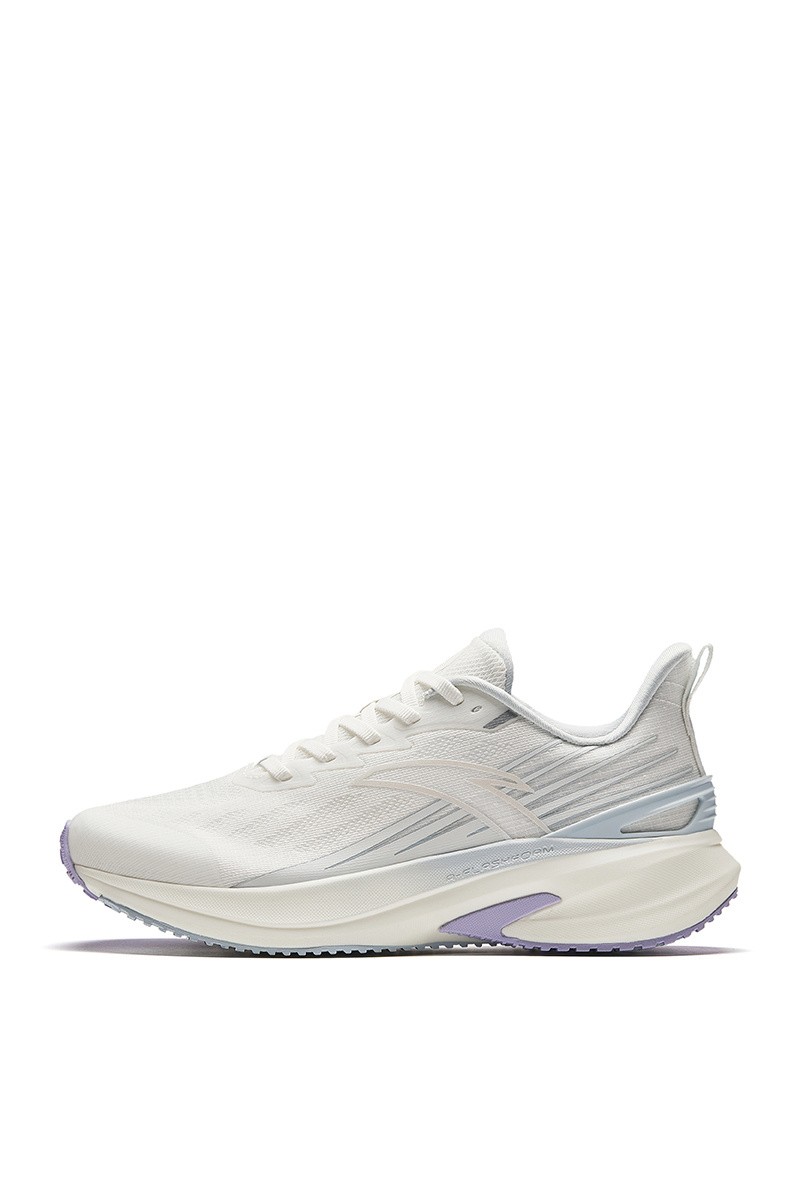 

Спортивные кроссовки женские Anta 822425585 GAZELLE 4 Racing Training белые 5 US, Белый, 822425585 GAZELLE 4 Racing Training