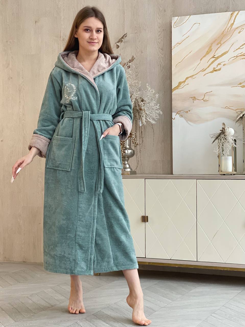

Халат женский JAN TEX JT01-22 бежевый; зеленый 4XL(54-56), JT01-22