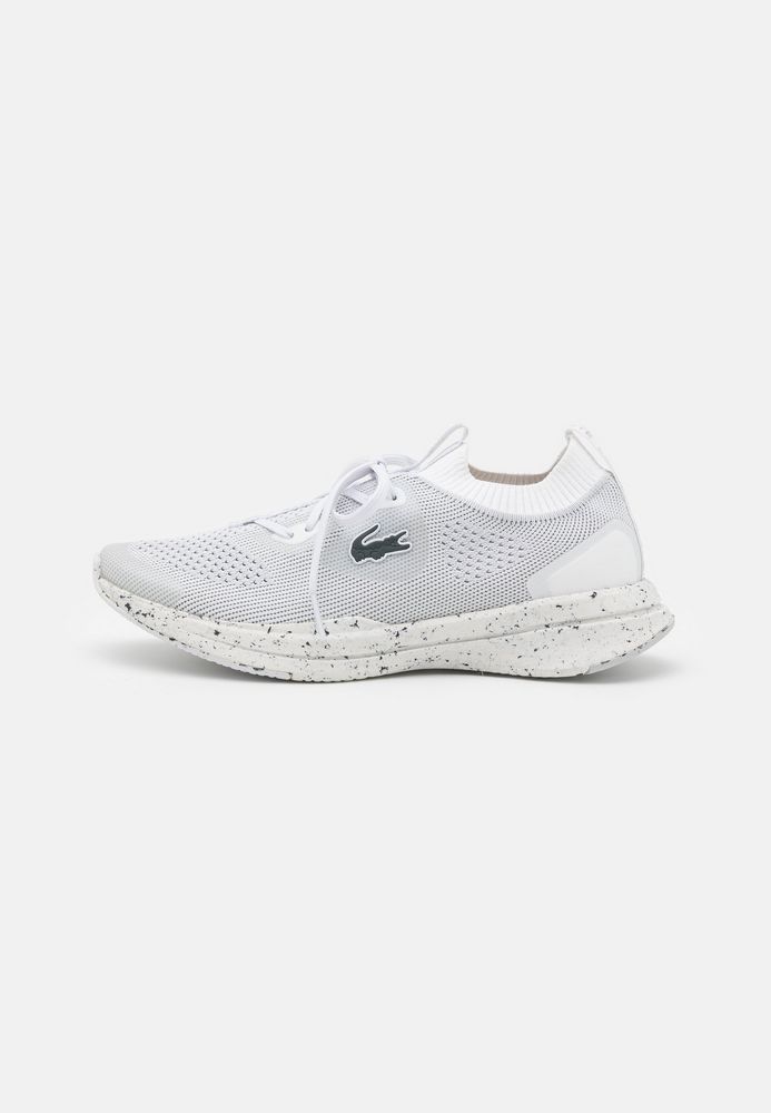 

Кроссовки женские Lacoste LA211A0TU белые 35.5 EU, Белый, LA211A0TU