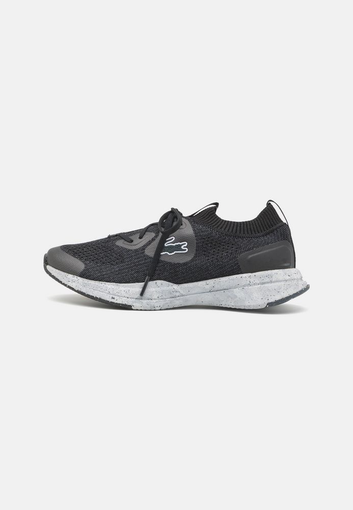 

Кроссовки женские Lacoste LA211A0TU черные 35.5 EU, Черный, LA211A0TU