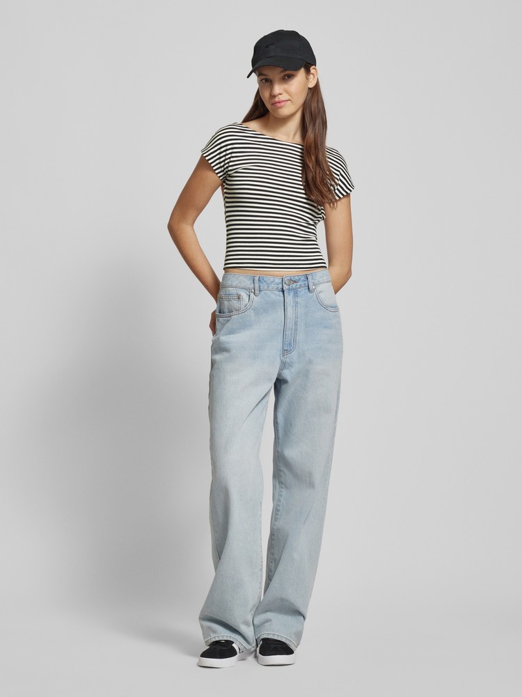 

Футболка женская Review 769708509 черная XS, Черный, 769708509