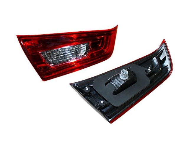 

ФОНАРЬ ЗАДНИЙ ЛЕВЫЙ ВНУТРЕННИЙ ASX Sailing mb121002l, MB121002L