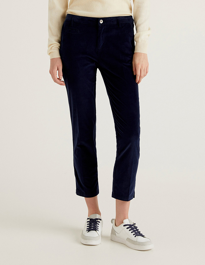 

Брюки женские United Colors of Benetton 21A_4AH7557M5 синие 44 RU, 21A_4AH7557M5