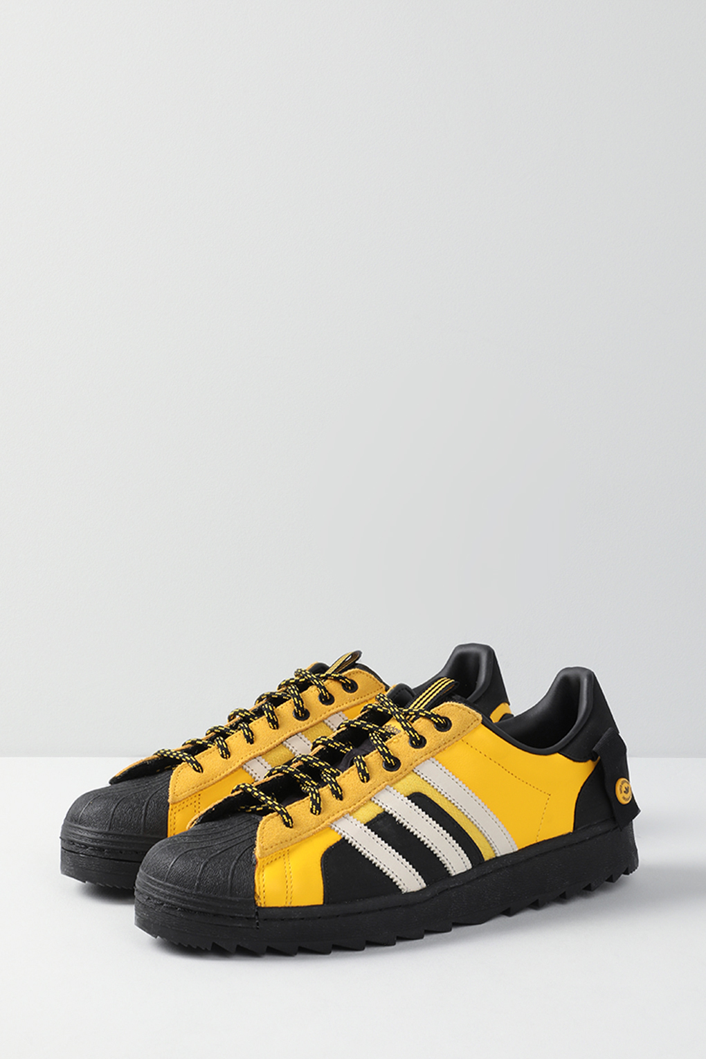 

Кеды мужские Adidas GW5918 черные 9 UK, Черный, GW5918