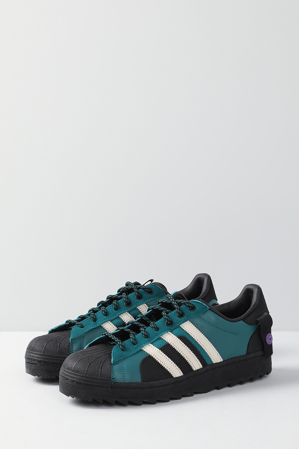 

Кеды мужские Adidas GW5919 синие 7.5 UK, Синий, GW5919