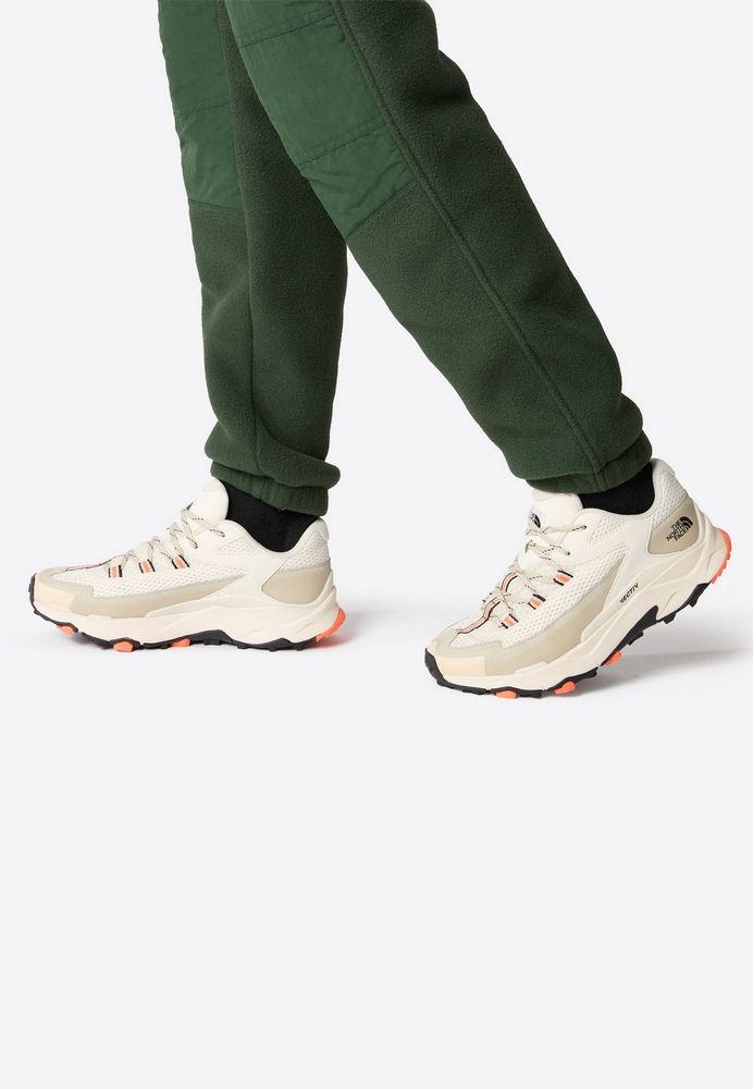 

Кроссовки женские The North Face TH341A05I белые 37 EU, Белый, TH341A05I