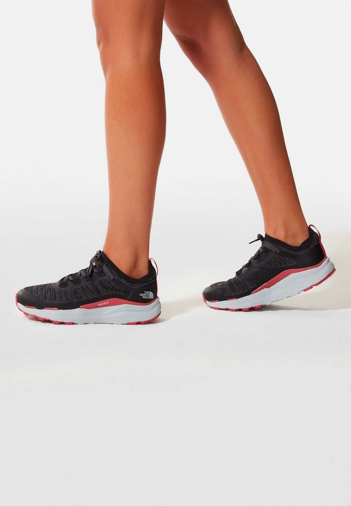 

Кроссовки женские The North Face TH341A05O черные 38 EU, Черный, TH341A05O