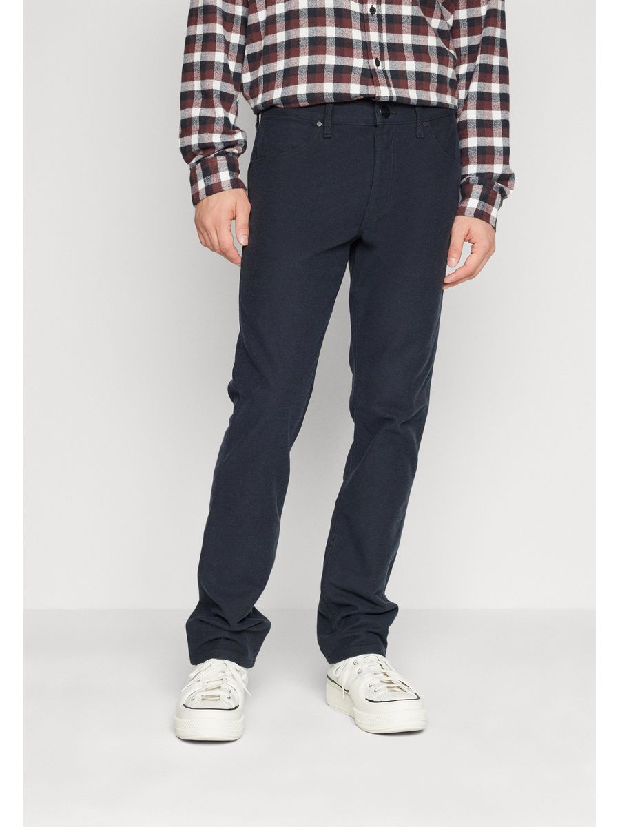 

Джинсы мужские Wrangler WR122G02Y черные 33/32, Черный, WR122G02Y