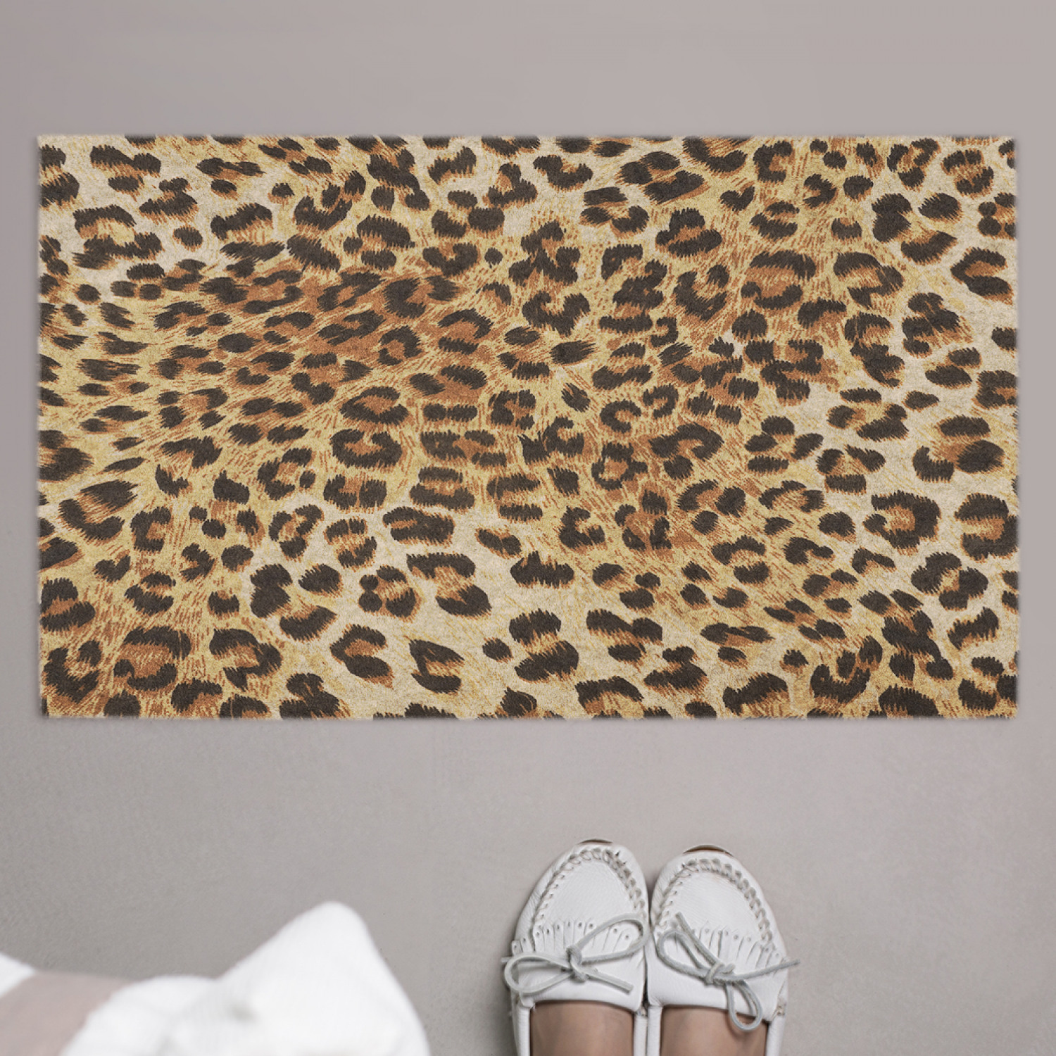фото Придверный коврик joyarty "леопардовое окружение" на резиновой основе, 75x45 см