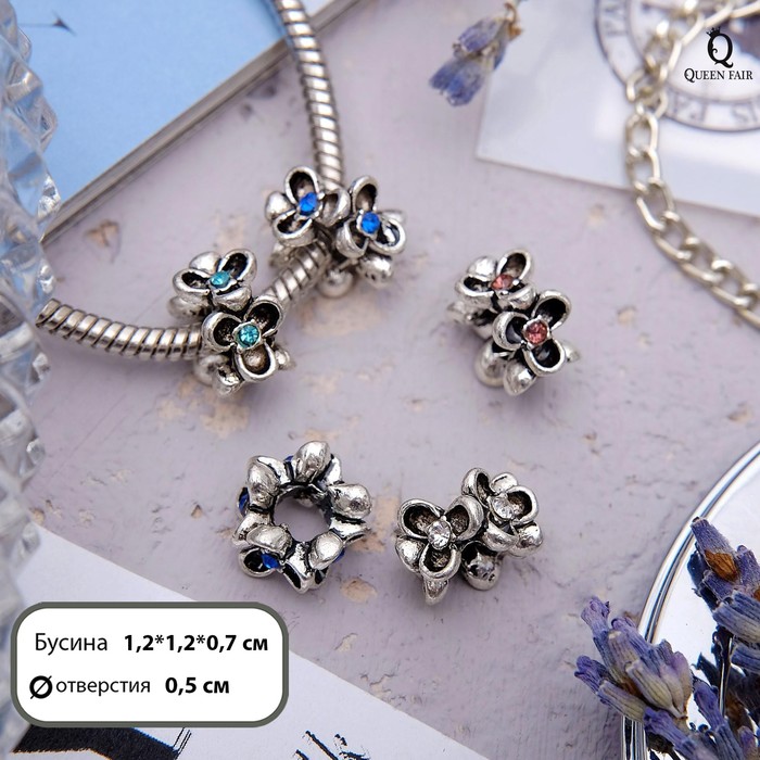 

Шарм из бижутерного сплава Queen fair 1148666, стразы, 1148666