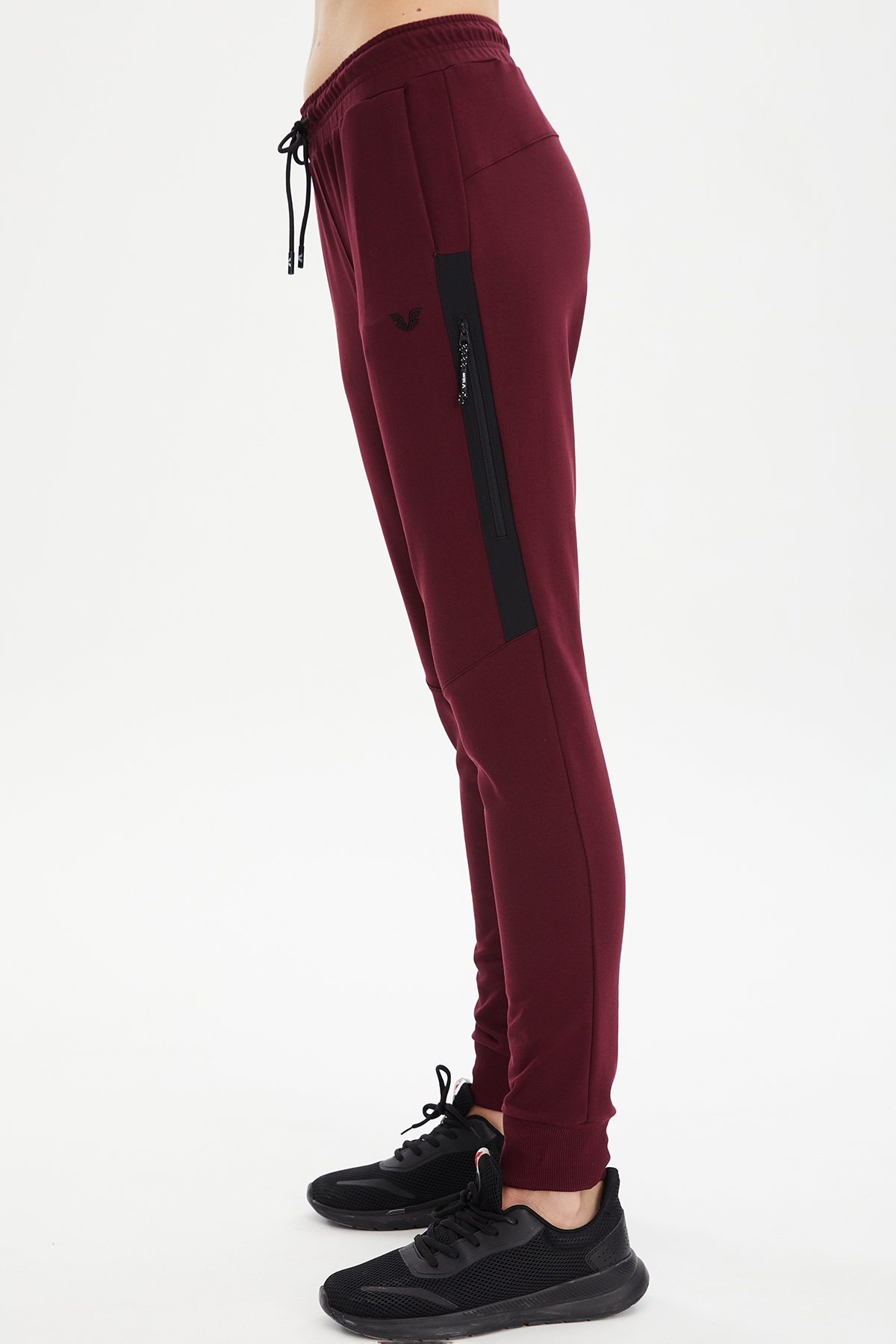 

Спортивные брюки женские Bilcee TB23WL05S0807-1-1402 бордовые XS, Бордовый, TB23WL05S0807-1-1402