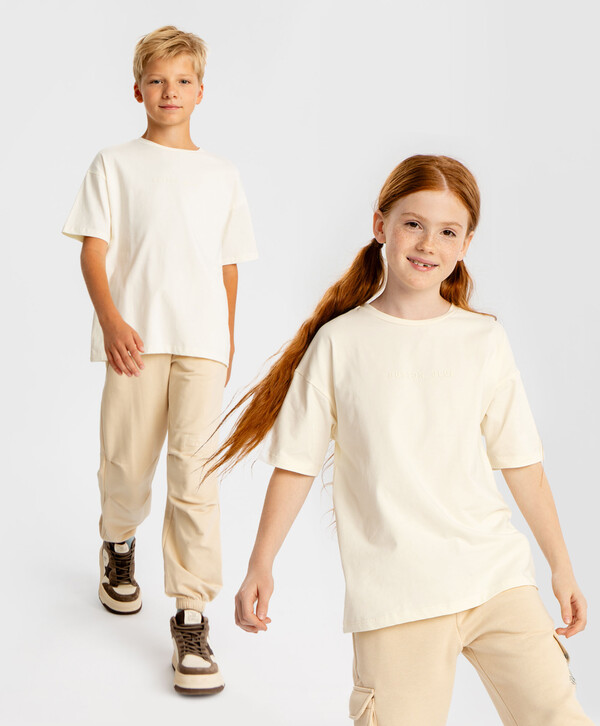 

Футболка базовая с принтом молочная детская Button Blue, 122, 224BBGB1207, Бежевый, 224BBGB1207