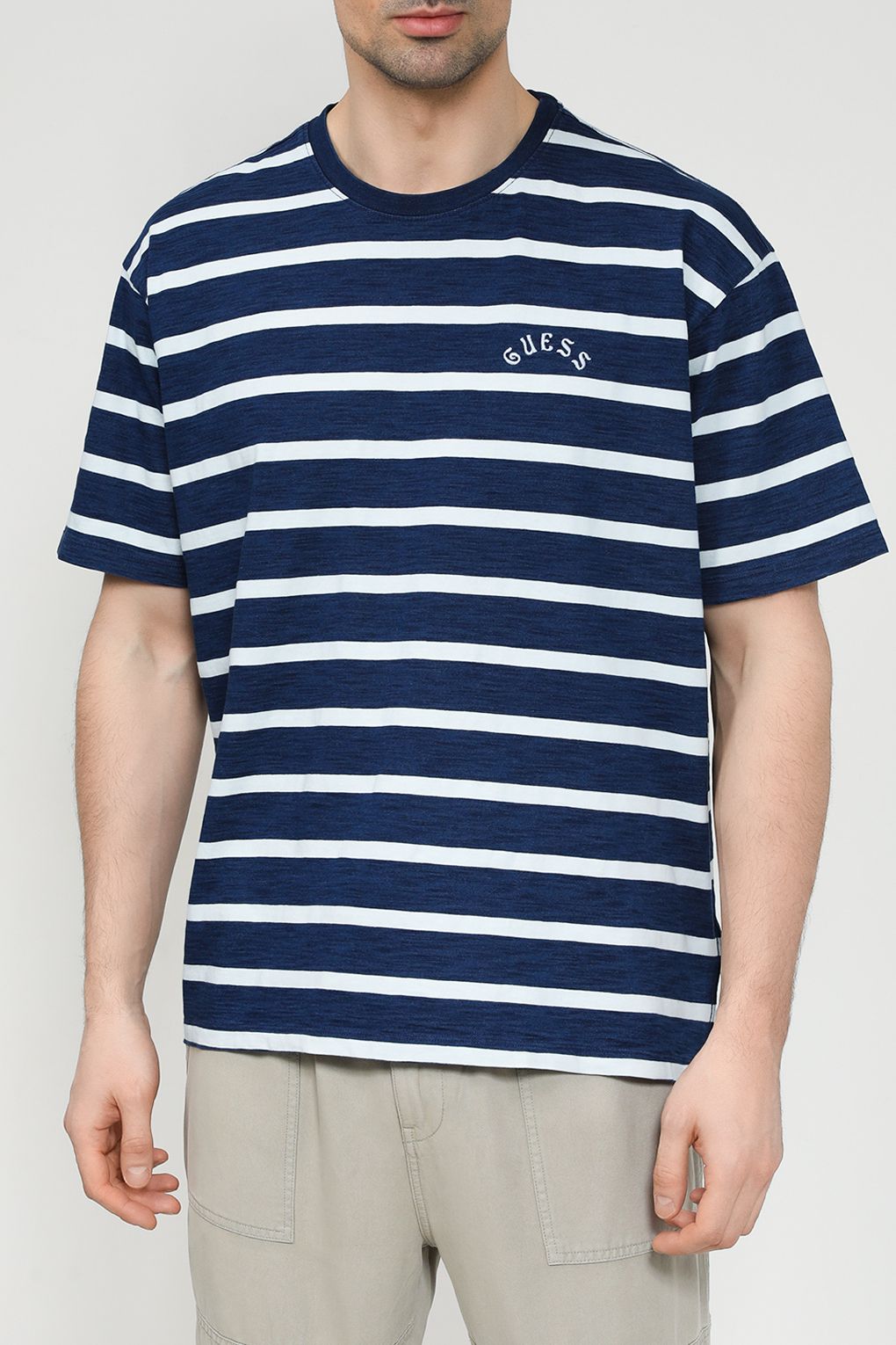 

Футболка мужская GUESS M4GI34 KC250 синяя L, Синий, M4GI34 KC250