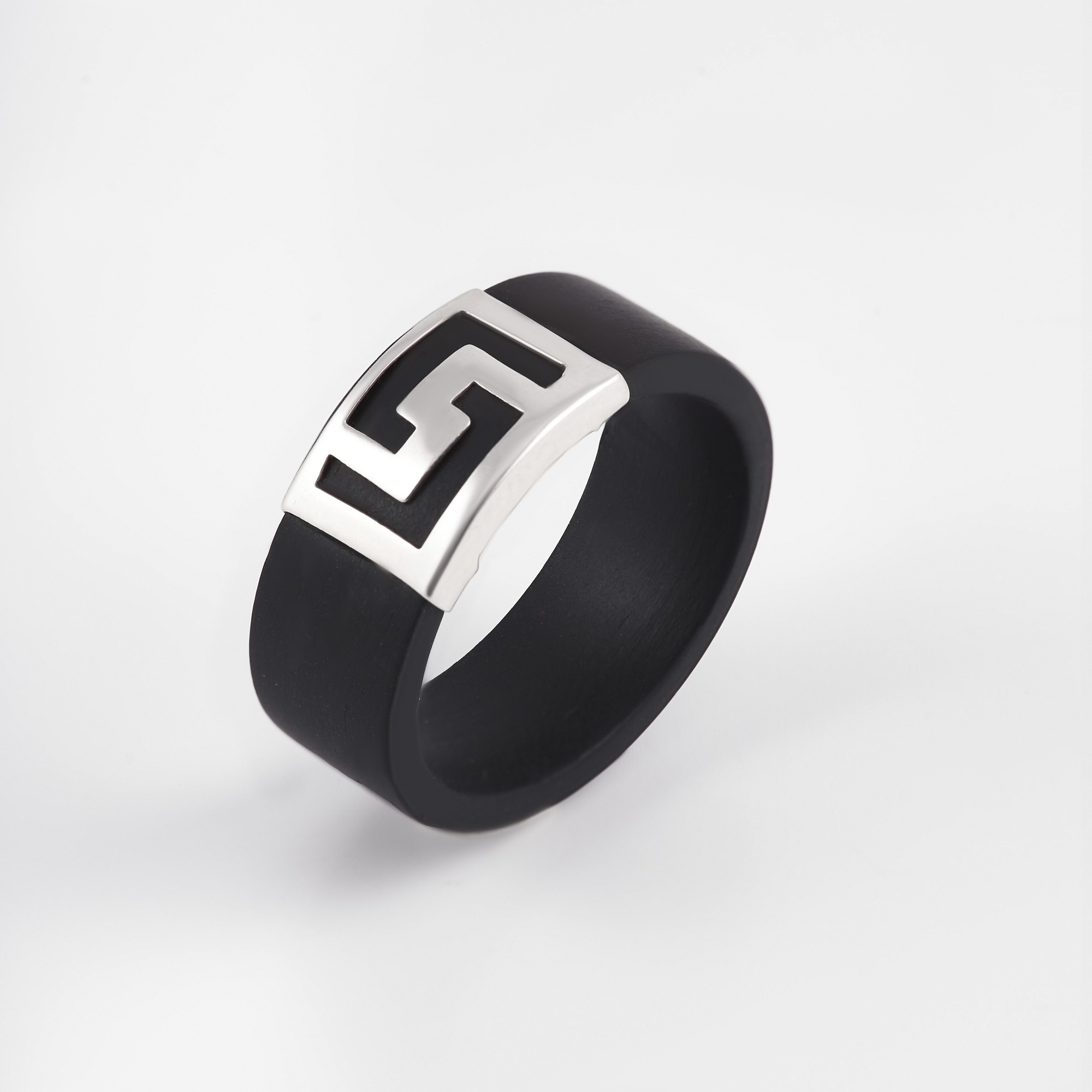 

Кольцо из серебра р.18,5 НАШЕ ЗОЛОТО НРСР03451Ш, НРСР03451Ш