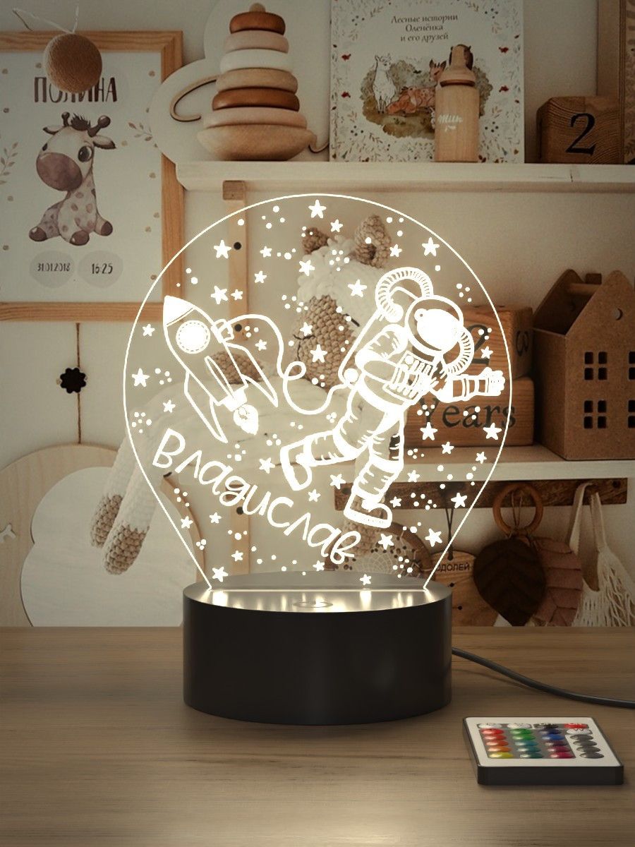 

Ночник Light Insidе Космонавт с именем Владислав
