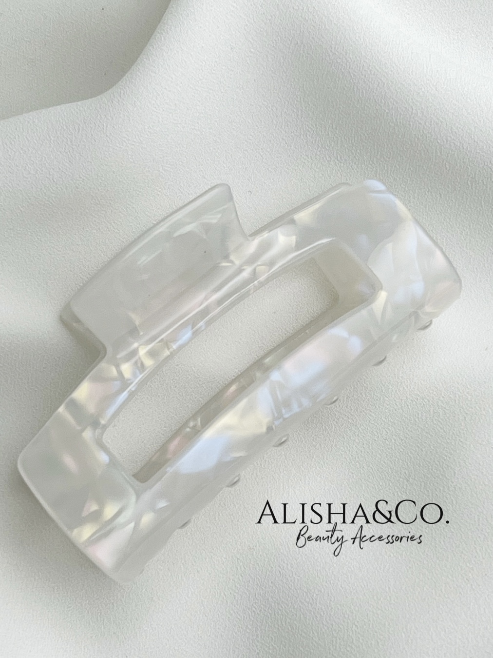 

Заколка-краб женская Alisha&Co. RECSNA1 перламутровая, Белый, RECSNA1
