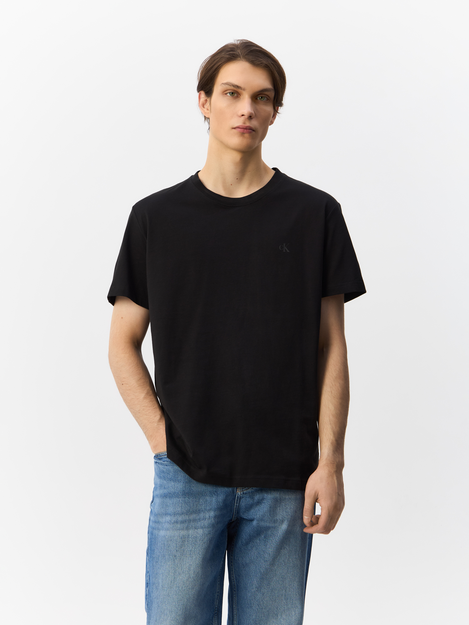 

Футболка мужская Calvin Klein Jeans J30J325683 черная M, Черный, J30J325683
