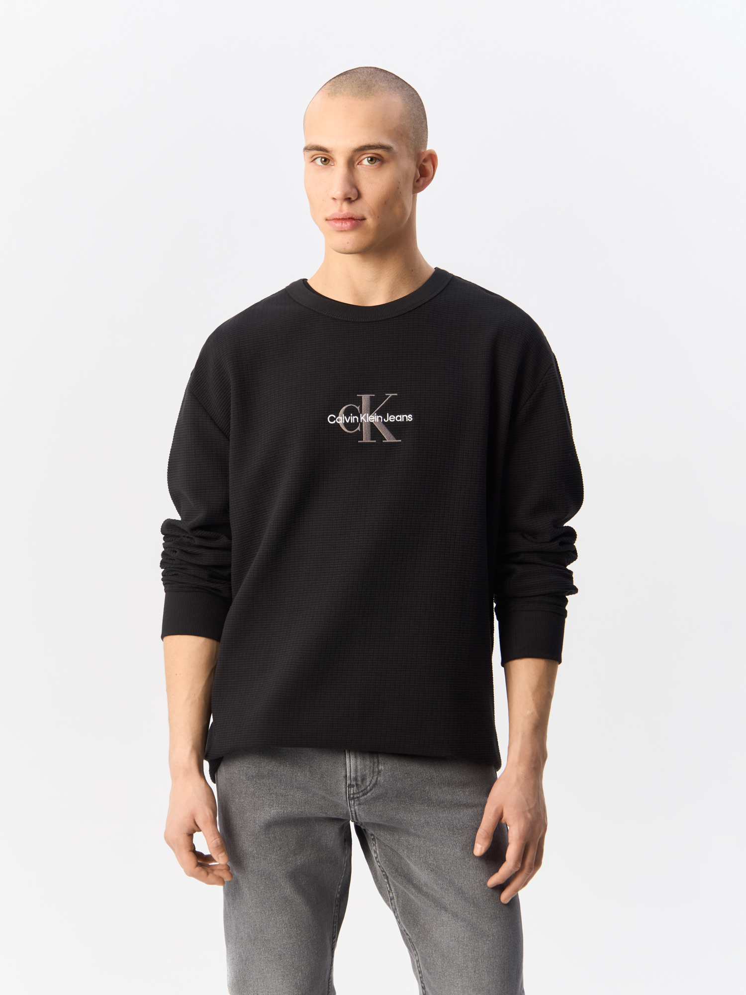 

Лонгслив мужской Calvin Klein Jeans J30J325647 черный XL, J30J325647
