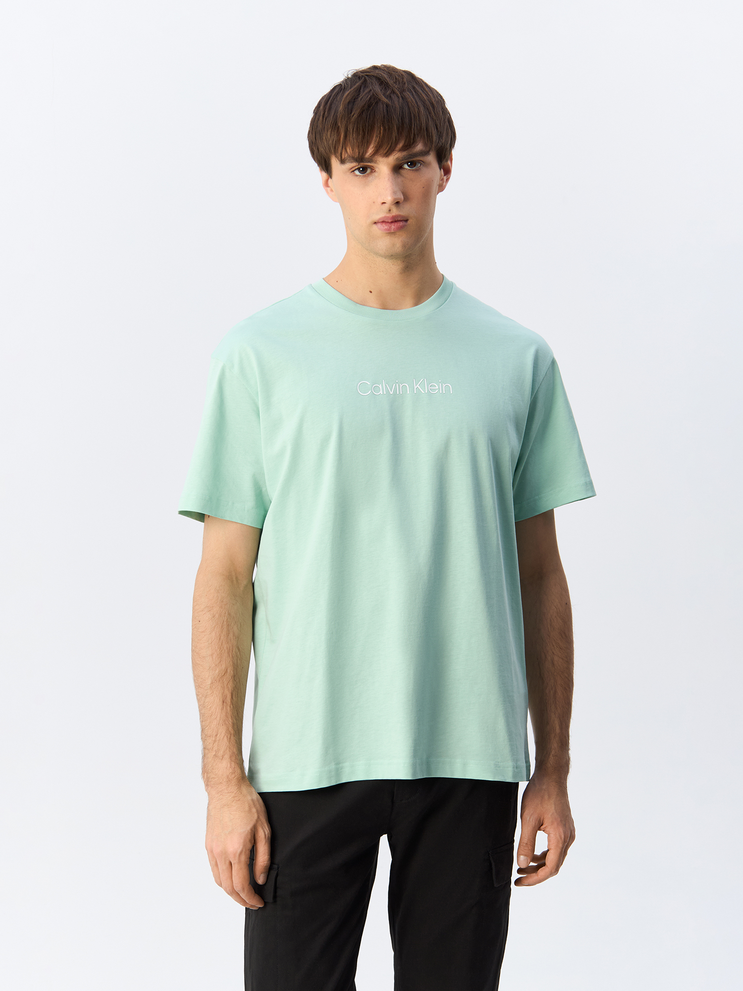 

Футболка мужская Calvin Klein K10K111346 зеленая M, Зеленый, K10K111346