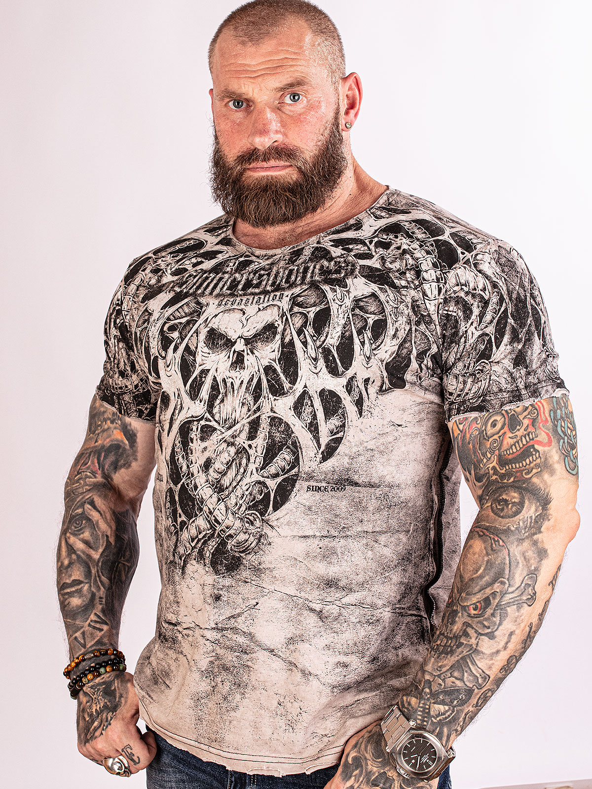 

Футболка мужская SINNER's BONES SB-TS2411 бежевая M, SB-TS2411