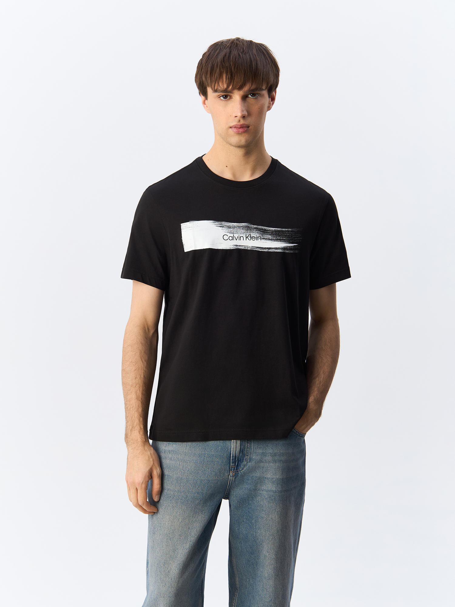 

Футболка мужская Calvin Klein K10K113113 черная L, Черный, K10K113113