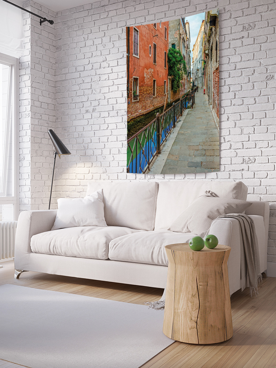 

Вертикальное фотопанно на стену JoyArty Улочка Венеции 150x200 см, Улочка Венеции