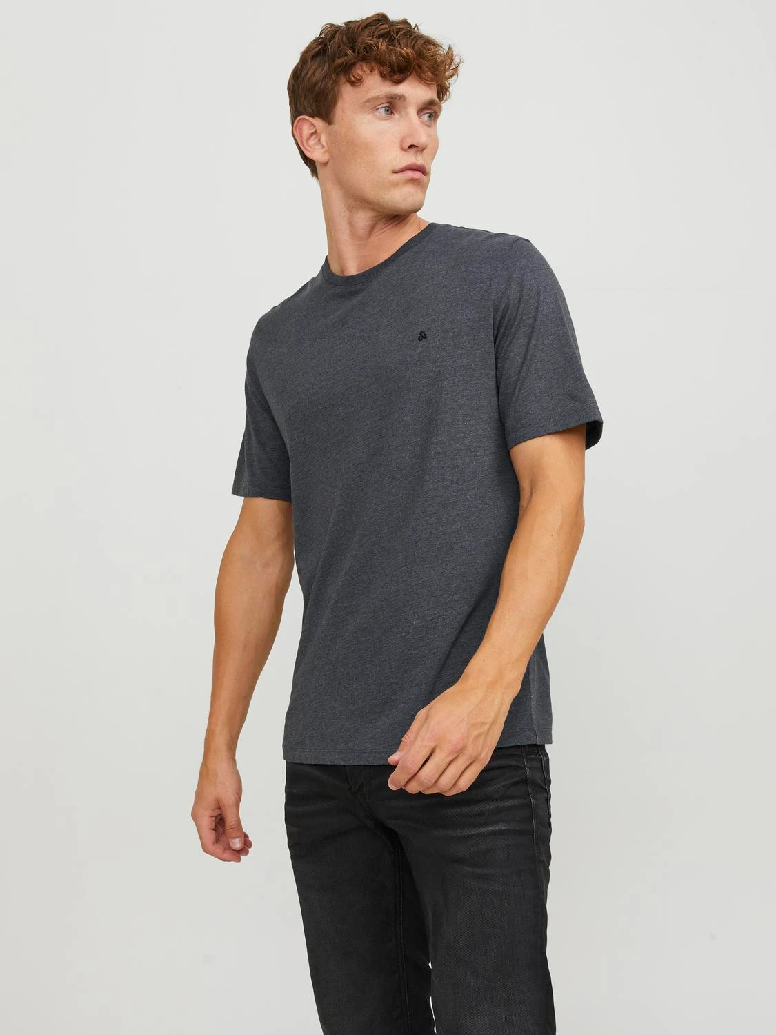 

Футболка мужская Jack & Jones 12245087 серая 2XL, Серый, 12245087