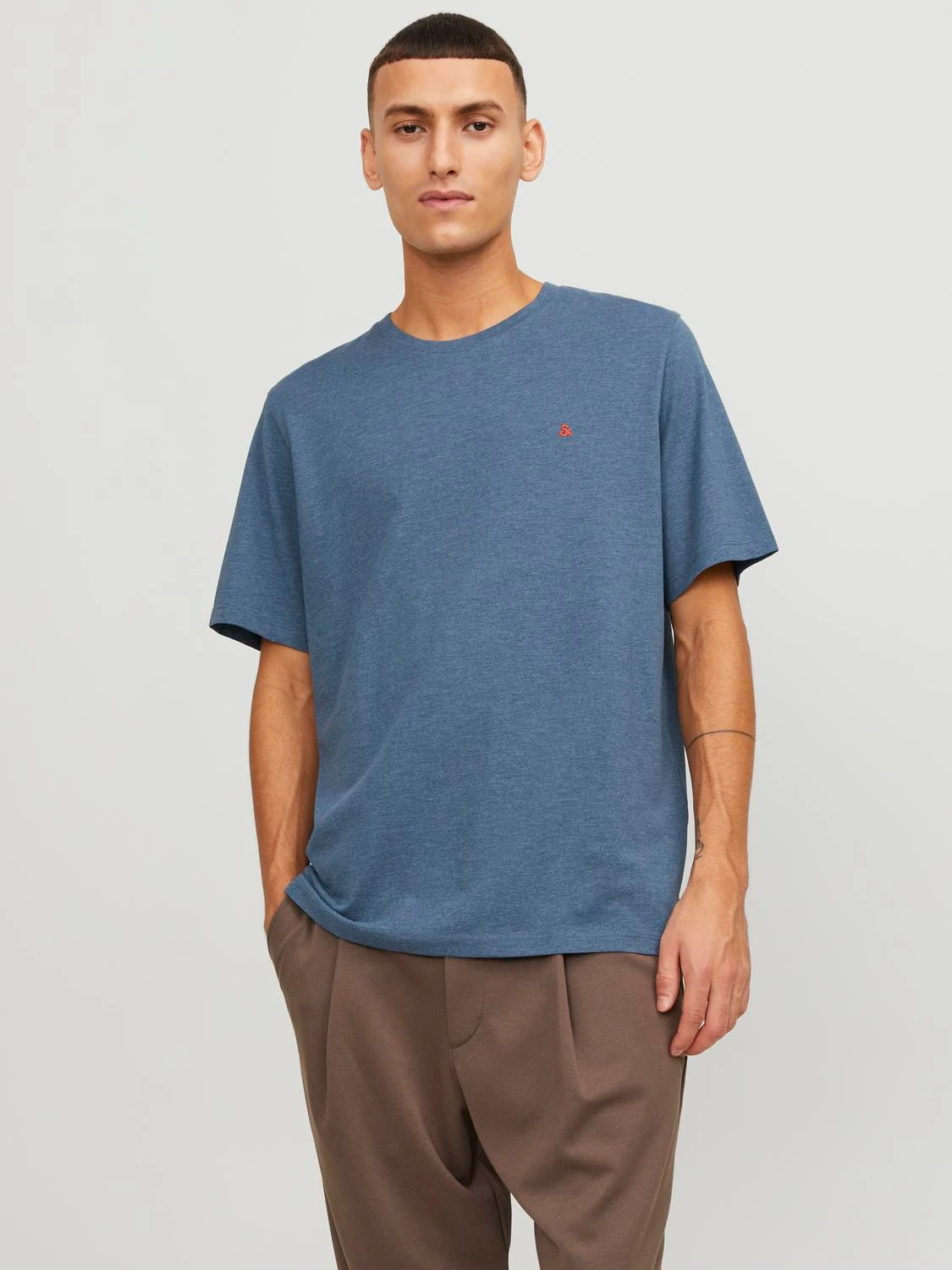 

Футболка мужская Jack & Jones 12245087 синяя S, Синий, 12245087
