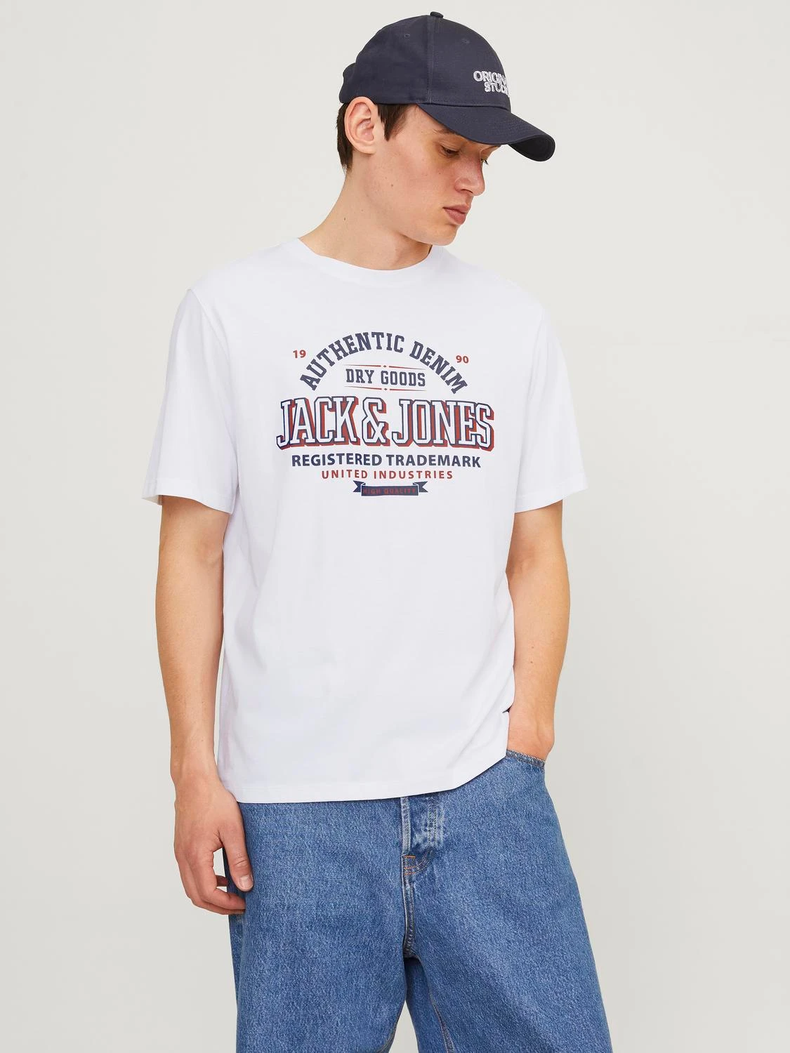 

Футболка мужская Jack & Jones 12254862 белая XL, Белый, 12254862