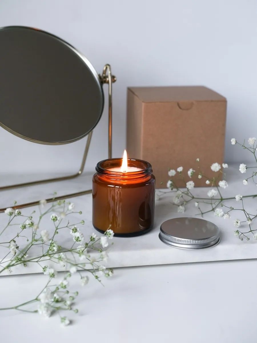 Аромасвеча интерьерная в банке с деревянным фитилем AromaKo Icecrem, 200 г