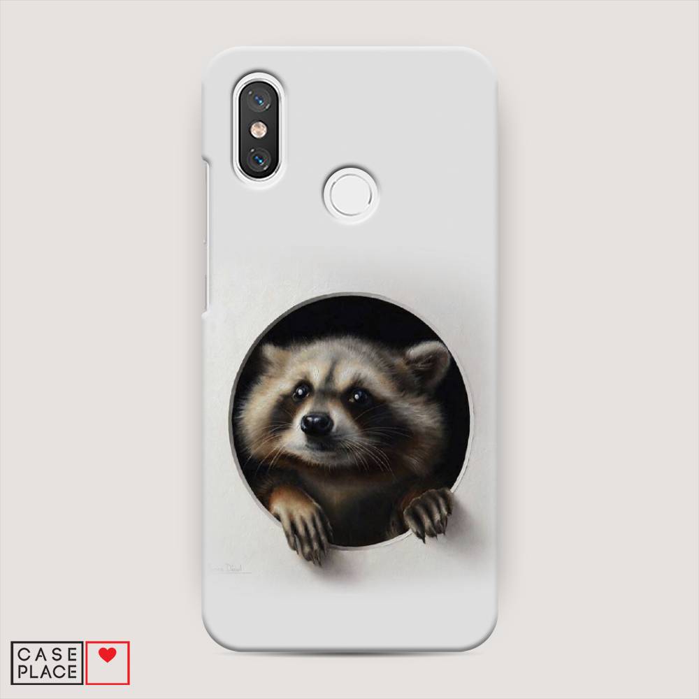 

Пластиковый чехол "Любопытный енот" на Xiaomi Mi 8, 33520-1