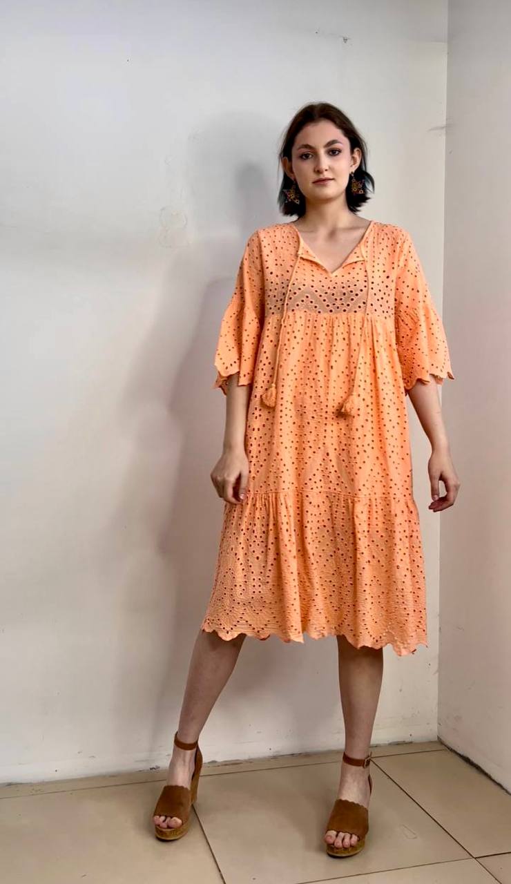 Платье женское Made in Ital 2129 оранжевое 48-50 RU