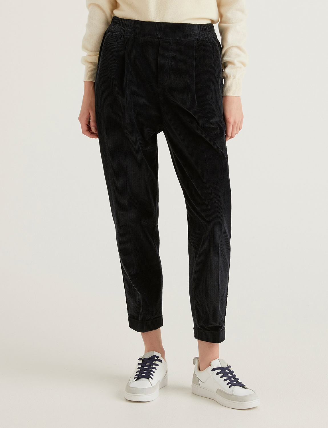 фото Брюки женские united colors of benetton 21a_4ha2556k4 черные xs